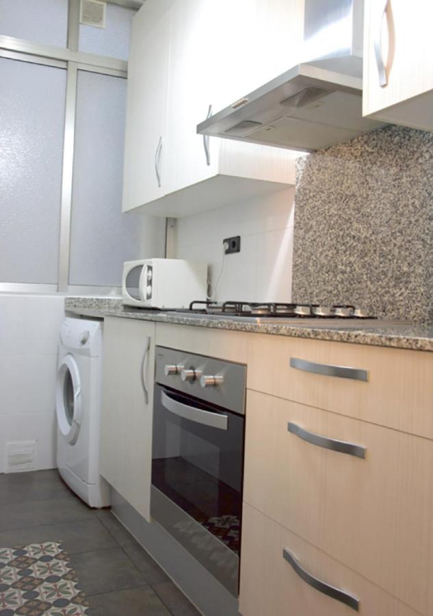 Apartment Carrer D'Olesa Barcelona Eksteriør bilde